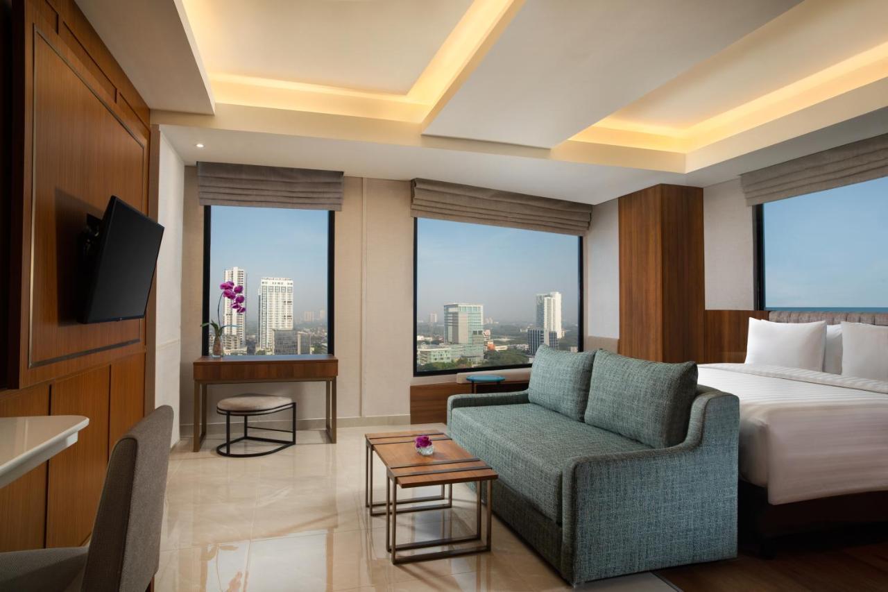 Trembesi Hotel 塞尔蓬 外观 照片