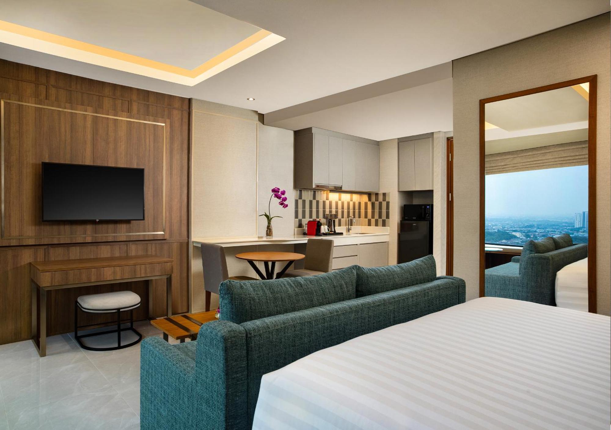 Trembesi Hotel 塞尔蓬 外观 照片